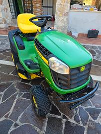 John Deere X155R tagliaerba 