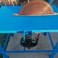 banco per taglio legna a guardano trattore