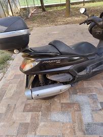 scooter majesty 400