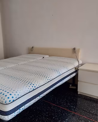 Letto Matrimoniale  Motorizzato  Completo