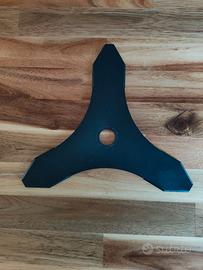 Lama a tre denti per decespugliatore