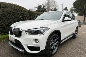 BMW X1 xDrive18d xLine AUT - NAVI - LED - BT - 1