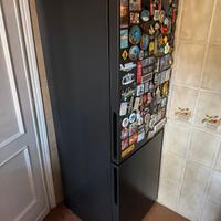 Frigorifero hoover nero