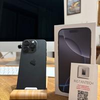 iPhone 16 Pro 256 GB Titanio Nero