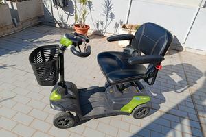 Scotter elettrico per disabili 