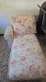 chaise longue shabby and chic a fiori. sfoderabile