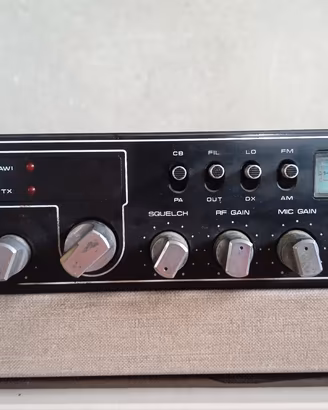 Baracchino CB Intek FM 500 S