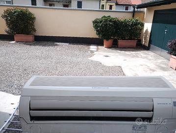 Condizionatore split Mitsubishi 