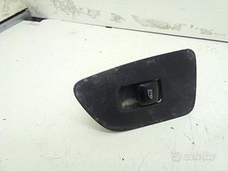 INTERRUTTORE ALZACRISTALLI PORTA POS DX. VOLVO XC9