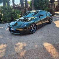 Nissan 350z  HR 313cv