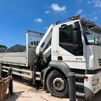 Iveco magistrus 190s/e4 con gru copma