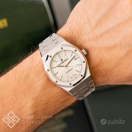 Audemars Piguet Royal Oak White_37mm_15450ST_Like