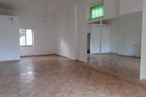 Locale ristrutturato