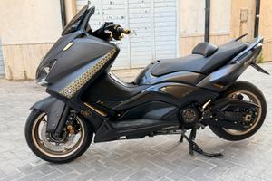 Yamaha Tmax 530