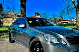Mercedes E350-