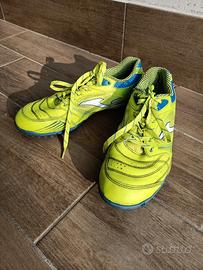 Scarpe da calcetto taglia 40