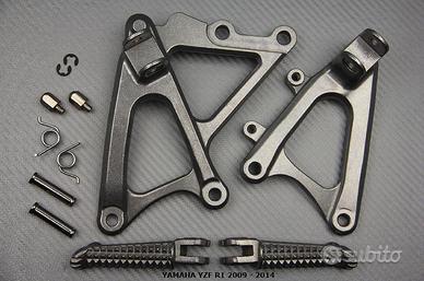Supporto pedana Anteriore YAMAHA YZF R1 2009 2014