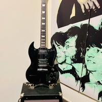 Chitarra Eko DV-10 + amplificatore Eko V25