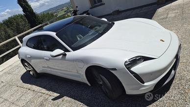 porsche tycan sport turismo