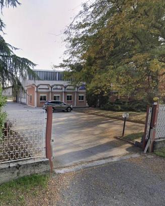 Immobile in asta di 952 m² a Busto Arsizio