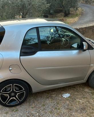 Smart prime jbl Brabus 90cv