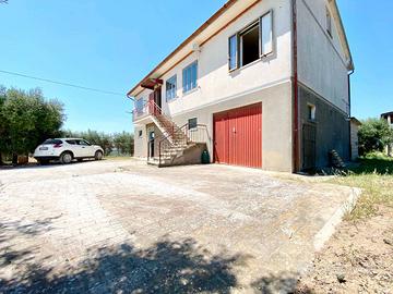 Villa Indipendente con Corte+Garage+Pertinenze