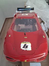 Modellino Ferrari 430 a scoppio telecomandata