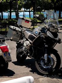 moto BMW gs 1200 adventur