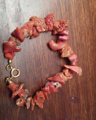 Bracciale di corallo rosso