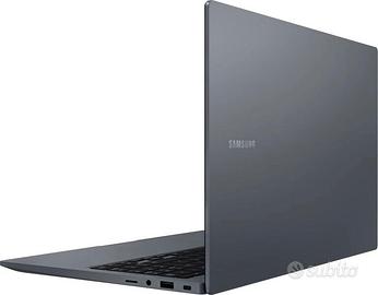 Notebook Samsung Book4 NUOVO