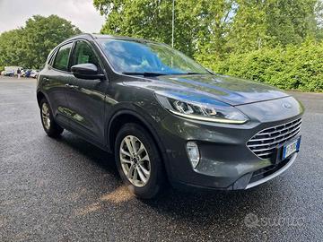 FORD KUGA 1.5 ECOBLUE 120CV AUTOMATICO TITANIUM
