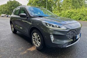 FORD KUGA 1.5 ECOBLUE 120CV AUTOMATICO TITANIUM