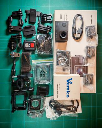 Action Cam + 5 batterie