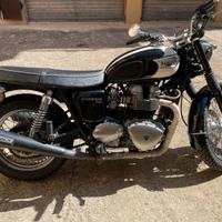 Triumph Bonneville T100