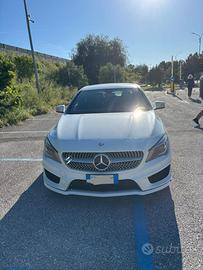 Splendida CLA 220d Premium allestimento AMG
