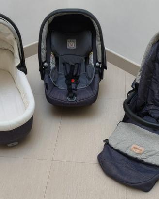 Passeggino Peg Perego Pliko Switch Easy Drive Trio