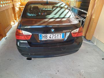 BMW 320d berlina