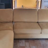 DIVANO ANGOLARE CON CHAISE LONGUE