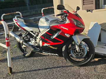 cbr 600 f 