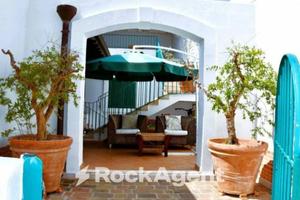 VILLA INDIPENDENTE UNIFAMILIARE