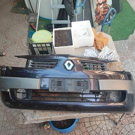 Paraurti Renault Megane 2 serie