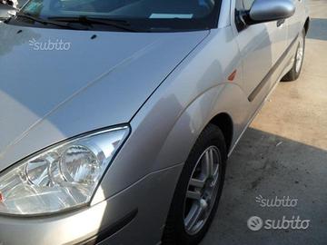 Parafango Anteriore Sx Ford Focus -2003