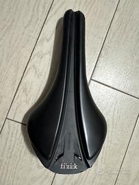 Sella da bici fi’zi:k Versus Evo Antares R1