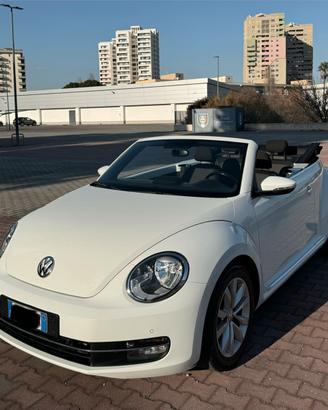 Maggiolino beetle Volkswagen cabrio
