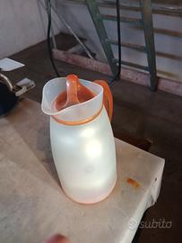 Caraffa termica con tappo, ideale per mantenere le