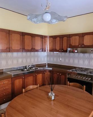 Cucina angolare in legno completa+ lavastoviglie