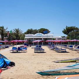 Villaggio fronte mare a Vieste