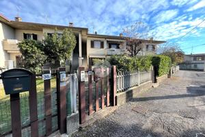 3 LOCALI A OSPITALETTO