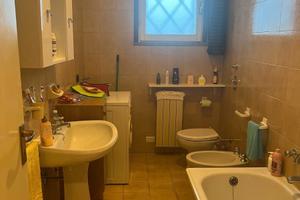 Bilocale a Bosisio Parini-posto auto privato