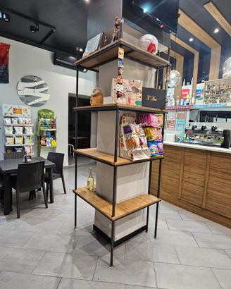 Bar a Napoli (zona industriale)